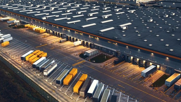 Rekordní poptávka po průmyslových prostorech v Česku Rekordní poptávka po průmyslových prostorech v Česku